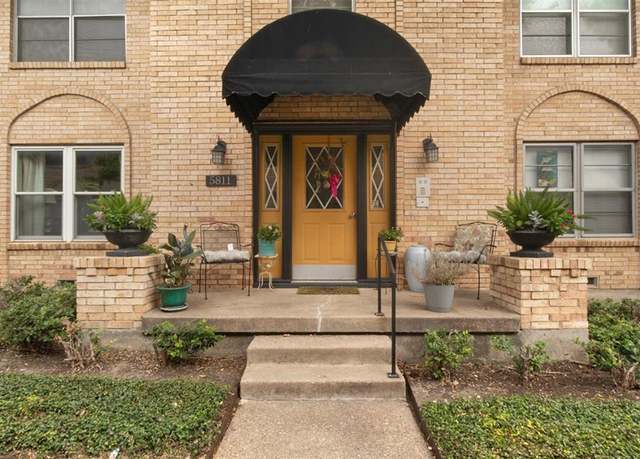 Property at 5811 Sandhurst Ln Unit C, Dallas, TX 75206, 2 beds, 2 baths