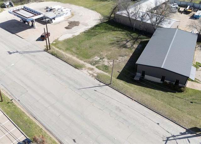 Property at 535 S Cherry Ln, White Settlement, TX 76108
