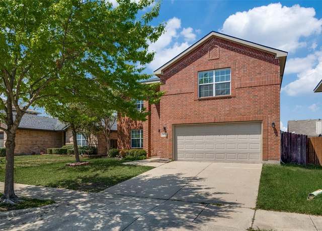 Property at 2027 Pine Knot Dr, Heartland, TX 75126, 3 beds, 2.5 baths