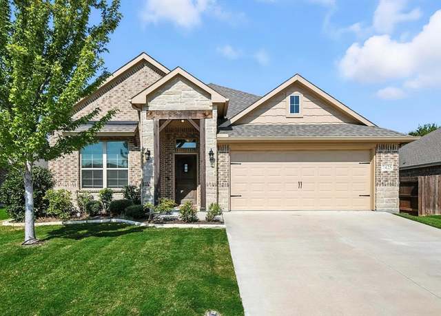 Property at 7425 Bellingham Rd, Fort Worth, TX 76179, 3 beds, 2 baths