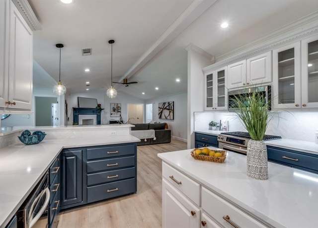 Property at 928 Westbrook Dr, Plano, TX 75075, 3 beds, 2 baths