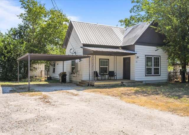 Property at 682 Utah St, China Spring, TX 76633, 3 beds, 2 baths
