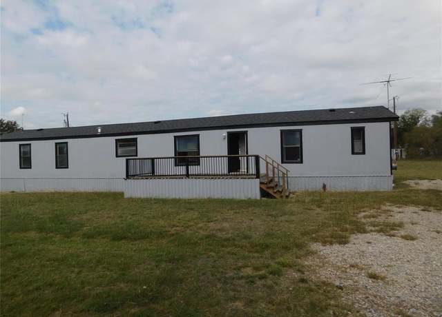 Property at 3400 Lake Shore Dr, May, TX 76857, 3 beds, 2 baths