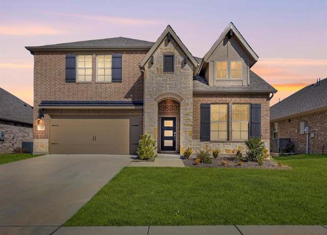 Property at 1303 Wheelwright Dr, Forney, TX 75126, 4 beds, 3 baths