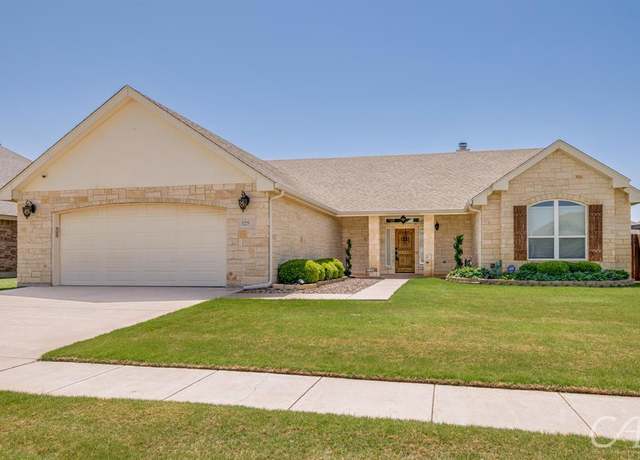 Property at 325 Mill Creek Dr, Abilene, TX 79602, 3 beds, 2 baths