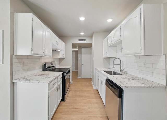 Property at 2833 Miller Pl, Mesquite, TX 75150, 3 beds, 2 baths