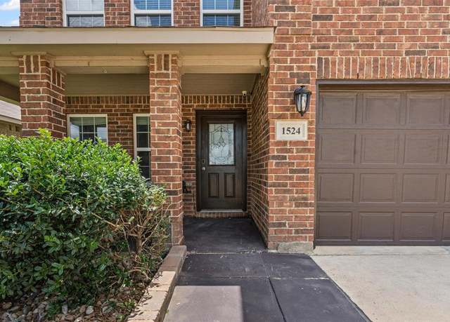 Property at 1524 Quails Nest Dr, Fort Worth, TX 76177, 4 beds, 2.5 baths