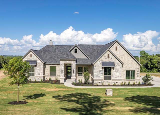 Property at 2008 Parker Meadows Ct, Weatherford, TX 76088, 4 beds, 2.5 baths