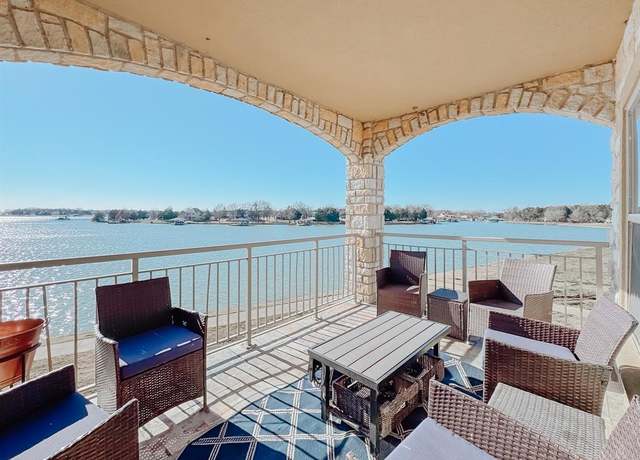 Property at 9900 Northshore Blvd #3209, Corsicana, TX 75109, 2 beds, 2 baths