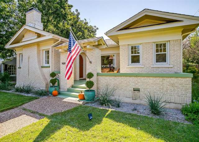 Property at 2133 Weatherbee St, Fort Worth, TX 76110, 2 beds, 2 baths