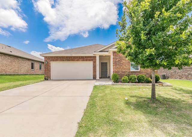 Property at 532 S Heights Dr, Crowley, TX 76036, 3 beds, 2 baths