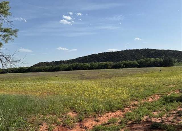 Property at 457 County Road 387, Merkel, TX 79536, 2 beds, 2 baths