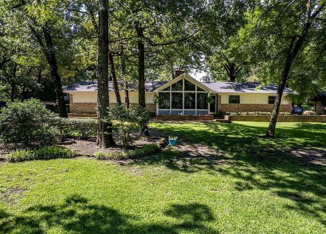 Property at 1169 County Road 2425, Mineola, TX 75773, 3 beds, 2.5 baths