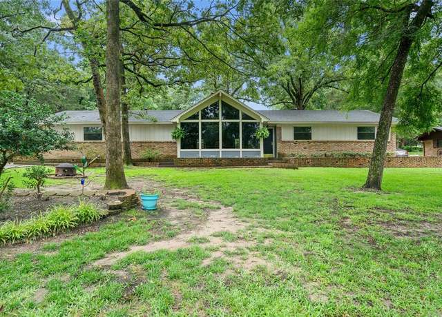 Property at 1169 County Road 2425, Mineola, TX 75773, 3 beds, 2.5 baths
