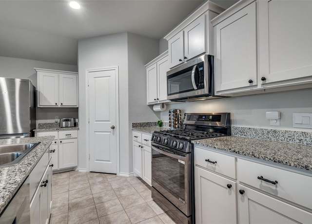 Property at 632 Peshtigo Rd, Justin, TX 76247, 4 beds, 2 baths