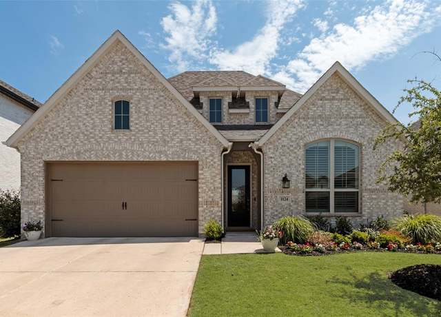 Property at 1124 Firecracker Dr, Justin, TX 76247, 4 beds, 2.5 baths