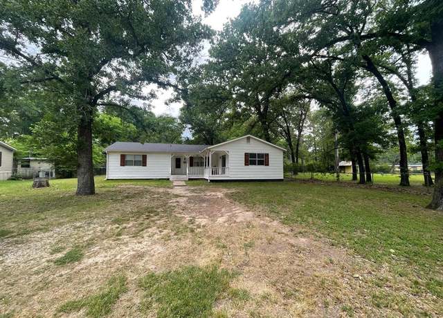 Property at 20957 Lee Ln, Chandler, TX 75758, 3 beds, 2 baths