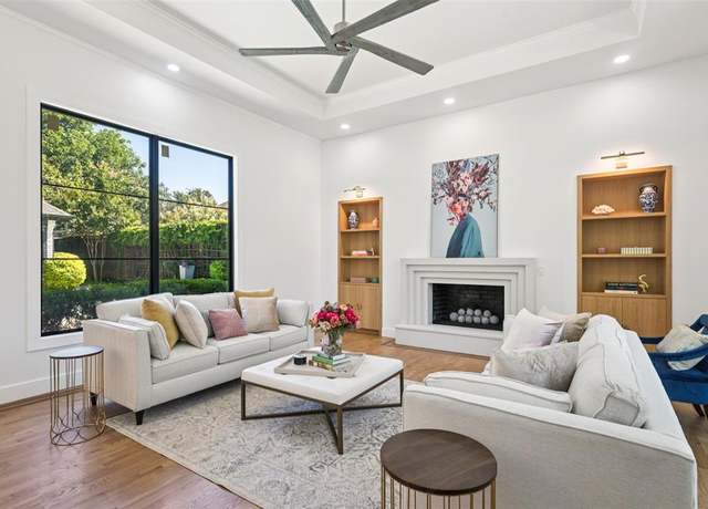 Property at 5705 Bent Oak Pl, Dallas, TX 75248, 4 beds, 3.5 baths