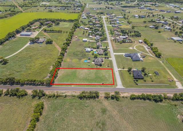 Property at 111 Saddlebrook Ct, Rhome, TX 76078