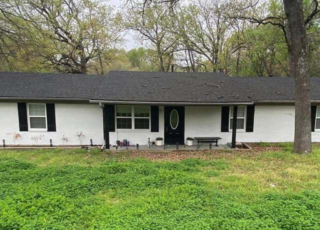Property at 1477 Woodland St, Canton, TX 75103, 4 beds, 3 baths