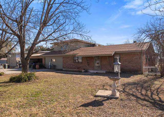 Property at 417 Garmon Dr, Early, TX 76802, 6 beds, 3 baths