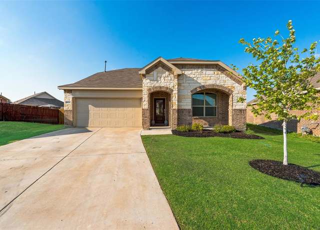 Property at 14620 Serrano Ridge Rd, Fort Worth, TX 76052, 4 beds, 2.5 baths