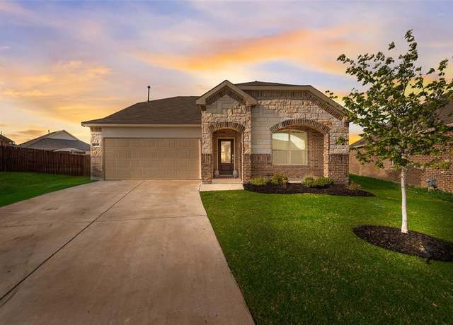 Property at 14620 Serrano Ridge Rd, Fort Worth, TX 76052, 4 beds, 2.5 baths