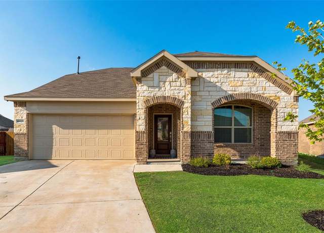 Property at 14620 Serrano Ridge Rd, Fort Worth, TX 76052, 4 beds, 2.5 baths
