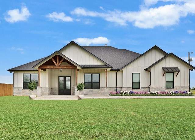 Property at 1360 County Road 4522, Decatur, TX 76234, 4 beds, 2 baths