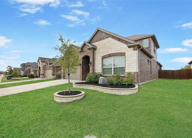 Property at 11117 Fathom St, Aubrey, TX 76227, 4 beds, 3 baths