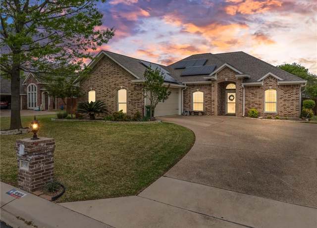 Property at 9901 Palomino, Woodway, TX 76712, 3 beds, 2 baths