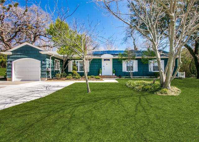 Property at 2010 N Locust St, Denton, TX 76209, 4 beds, 3 baths