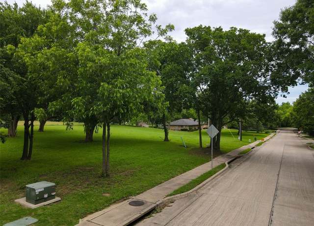 Property at 2904 W Washington St, Sherman, TX 75092