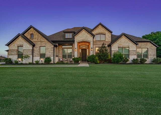 Property at 323 Ledstone Ct, Rockwall, TX 75032, 4 beds, 3.5 baths