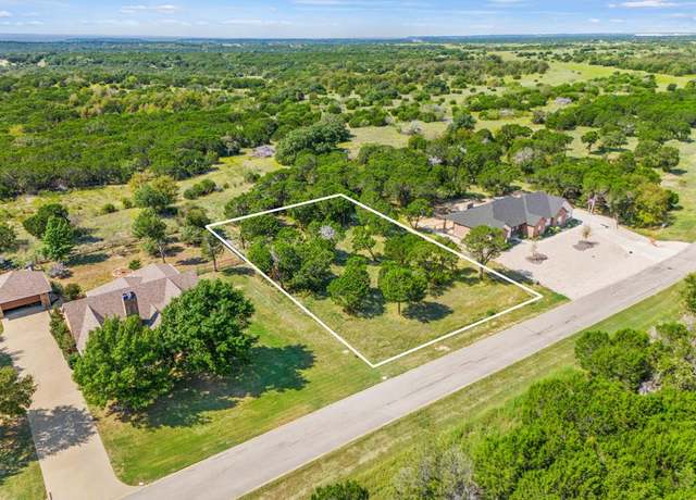 Property at 8032 Leven Link St, Cleburne, TX 76033