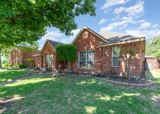 Property at 6707 Foxglove Trl, Sachse, TX 75048, 4 beds, 2 baths