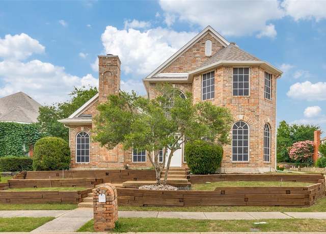 Property at 2300 Pagoda Oak Dr, Plano, TX 75074, 3 beds, 2.5 baths