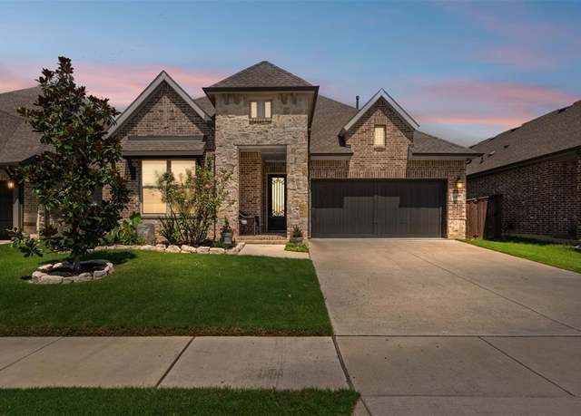 Property at 4970 Stornoway Dr, Flower Mound, TX 75028, 4 beds, 3 baths