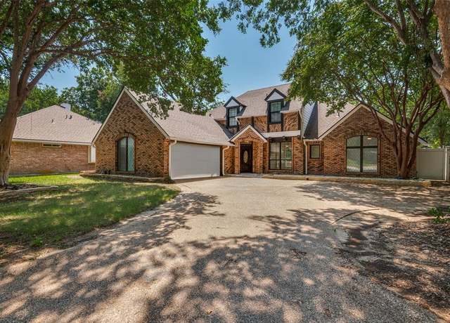 Property at 4219 Fox Hollow Dr, Arlington, TX 76016, 4 beds, 3 baths