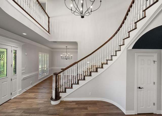 Property at 5848 Forest River Dr, Fort Worth, TX 76112, 4 beds, 3.5 baths