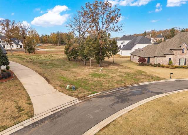 Property at 10924 Whispering Path Dr, Shreveport, LA 71106