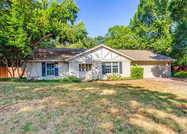 Property at 1602 Craighton Ct, Arlington, TX 76012, 3 beds, 2 baths