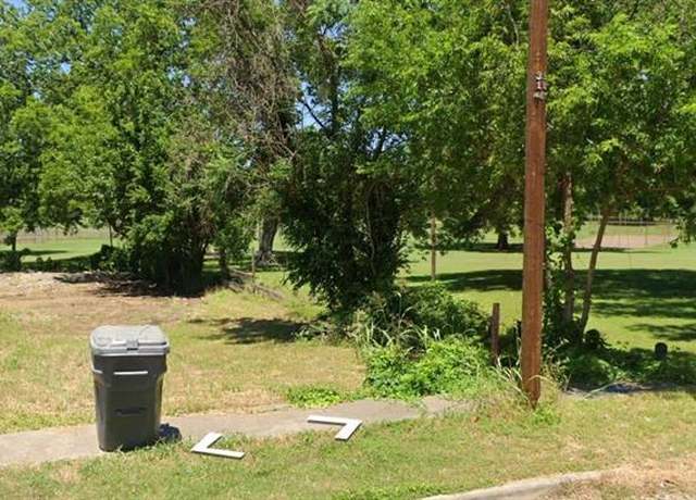 Property at 2231 Rockefeller Blvd, Dallas, TX 75203