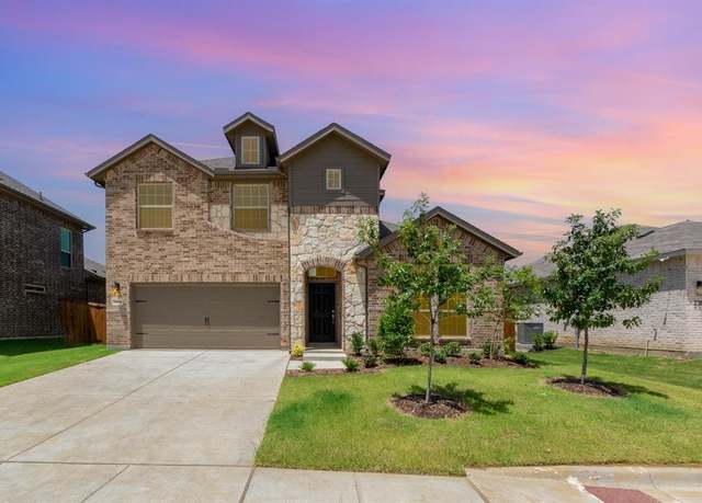 Property at 2400 Glasgow Dr, Denton, TX 76207, 4 beds, 3 baths