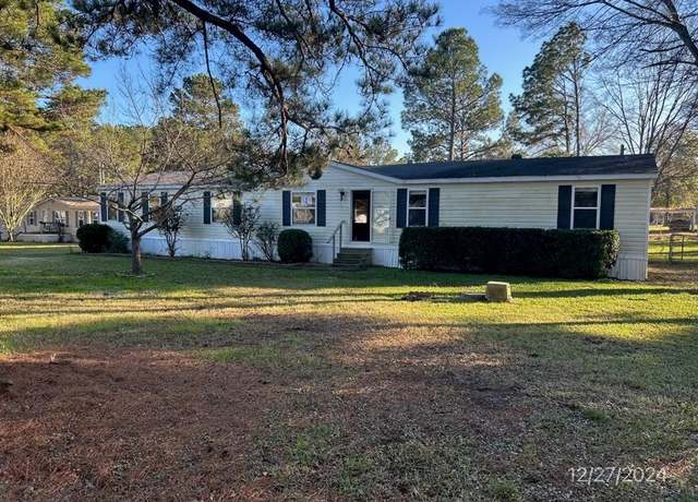 Property at 121 Kim Cir, Stonewall, LA 71078, 5 beds, 3 baths