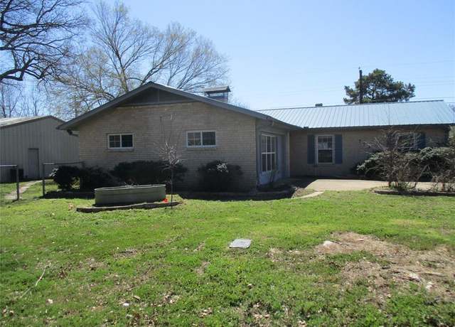 Property at 111 Holiday Dr, Gun Barrel City, TX 75156, 3 beds, 2.5 baths