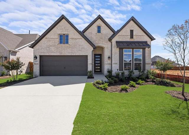Property at 4209 Palomino Rd, Aubrey, TX 76227, 4 beds, 3 baths