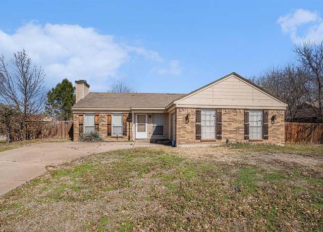 Property at 6908 Sunnybank Dr, Fort Worth, TX 76137, 3 beds, 2 baths