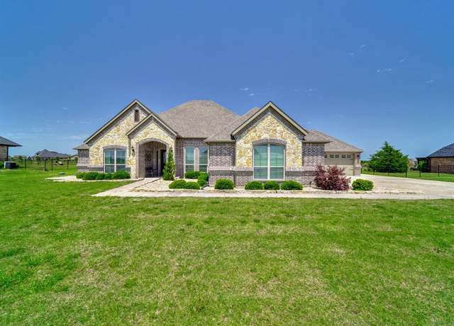 Property at 2575 Wincrest Dr, Rockwall, TX 75032, 4 beds, 3.5 baths