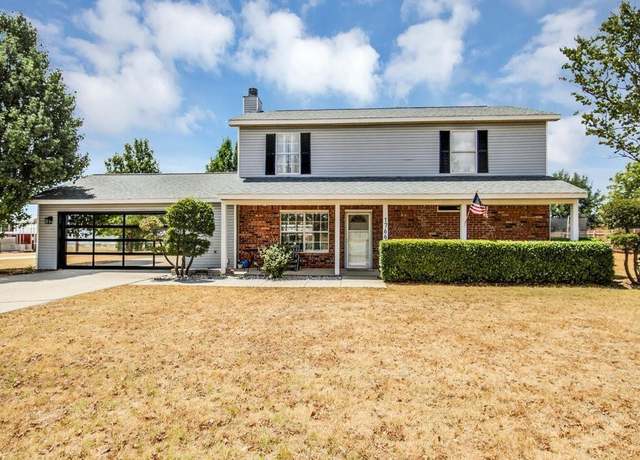 Property at 1766 Boss Range Rd, Justin, TX 76247, 5 beds, 3 baths